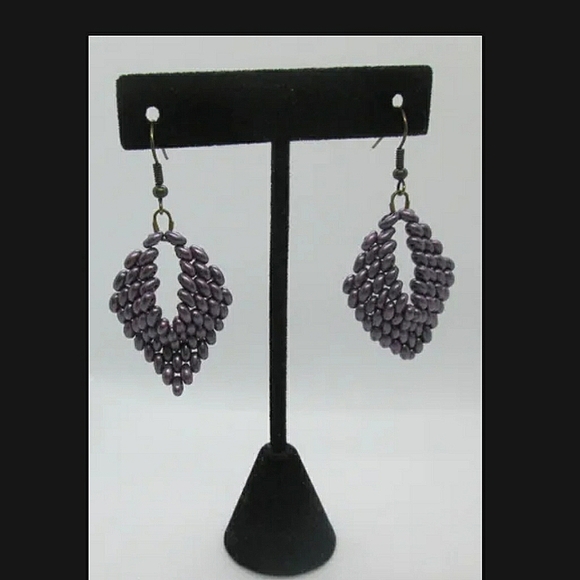 Purple Earrings Beaded - handmade - Picture 1 of 3